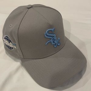 New Era A-Frame Chicago White Sox w/ Blue Underbrim & World Series Patch